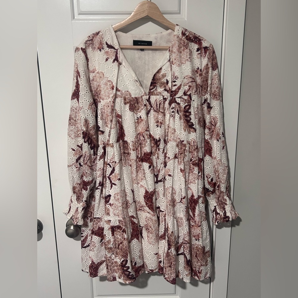 EN SAISON babydoll dress. Size small